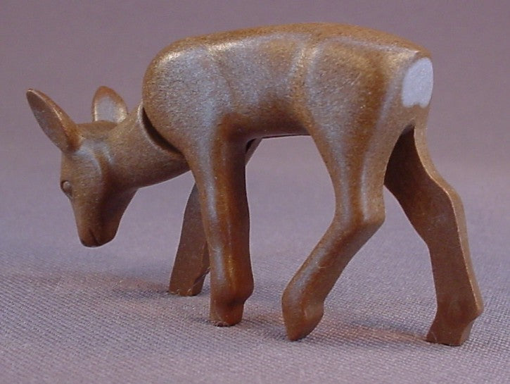 Playmobil Dark Brown Adult Female Deer Doe Animal Figure, The Head Moves, 3006 3047 3942 4035 4095