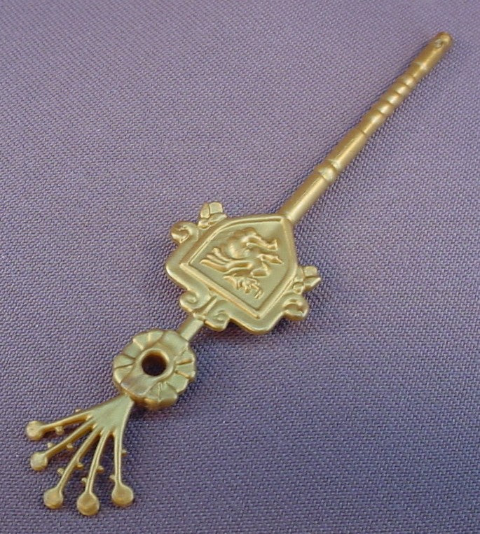 Playmobil Gold Royal Staff With Shield With Dragon & 5 Prong Frill, 4258