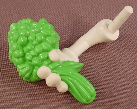 Mr Potato Head Pals Short Right Arm Holding Broccoli, 2003 Playskool, Fun Time Farmyard Set