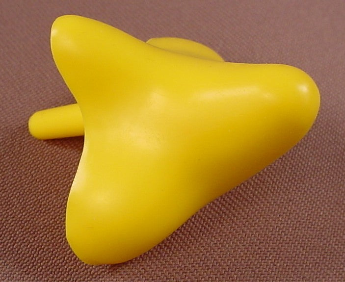 Mr Potato Head Yellow Large Pointy Nose, #2279 Silly Suitcase, 2000