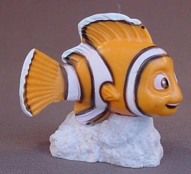 Disney Finding Nemo The Clown Fish On A White Rock Base PVC Figure – Ron's  Rescued Treasures