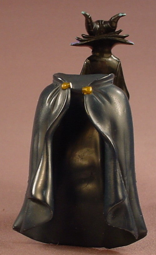 Disney Sleeping Beauty Maleficent Witch Villain PVC Figure With A Removable Rubbery Cape Or Cloak, 4 Inches Tall