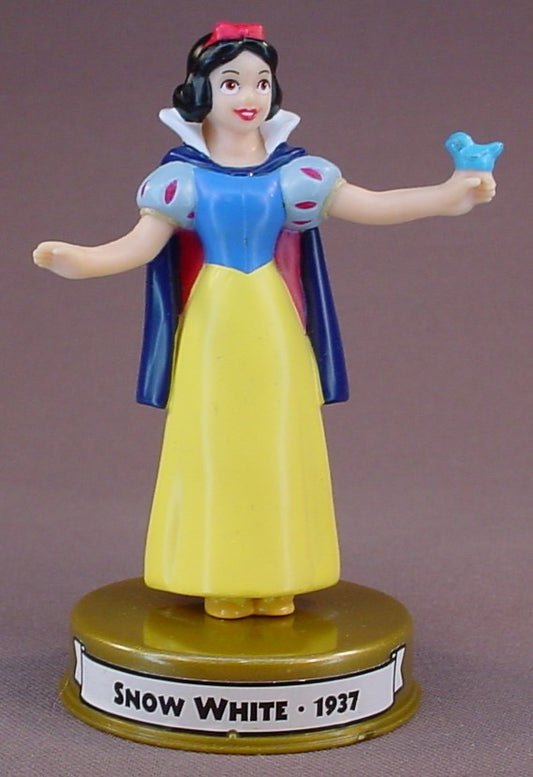 Disney 100 Years Of Magic Princess Snow White PVC Figure On A Base, Walt Disney World, Snow White And The Seven Dwarfs