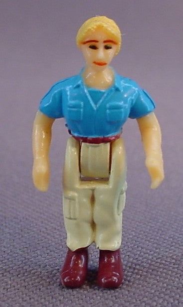 Jurassic Park Lost World Volcano Lab Female Paleontologist Figure, 1 1/8 Inches Tall, Bends At The Waist, 1997 Blue Box Toys