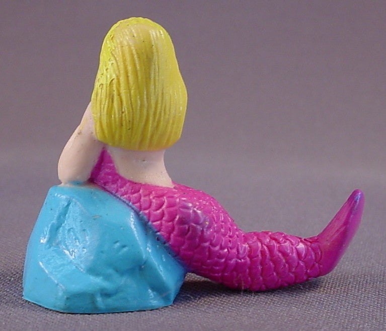 Merry Mermaids Mermaid With Blond Hair And A Pink Tail PVC Figure, 1 1/2 Inches Tall, 1991 Soma, Blonde