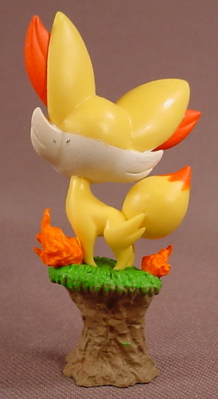 Pokemon Fennekin PVC Figure, 2 1/2 Inches Tall, 2013