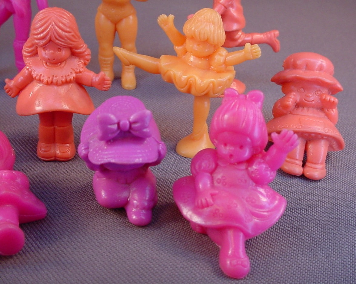 C.U.T.I.E. Lot Of 11 Figures, Cutie, Cuties, 1986 Mattel