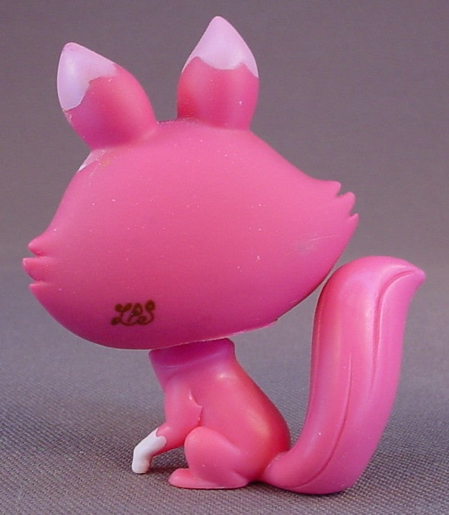 Littlest Pet Shop #3000 Blemished Hot Pink Fox With Fancy Purple Eyes, White Spots On The Back Of The Head & Tail, Has A Lace Style Pattern