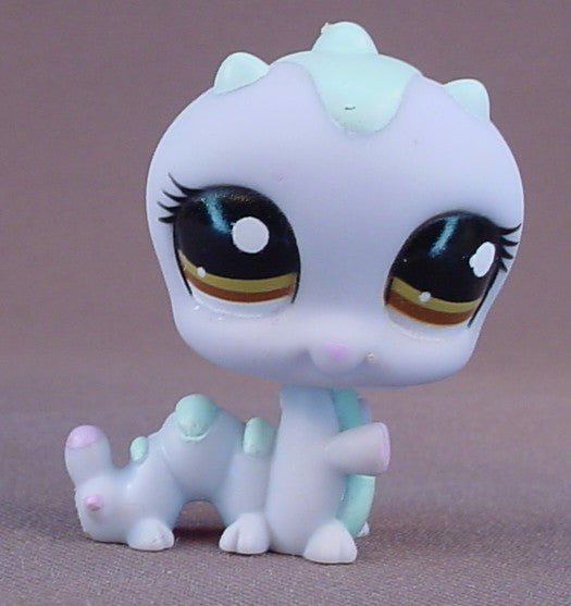 Littlest Pet Shop #1443 Blemished Light Purple & Aqua Blue Inchworm With Brown Eyes, Inch Worm, Caterpillar, Portable Pets, Spring Picnic