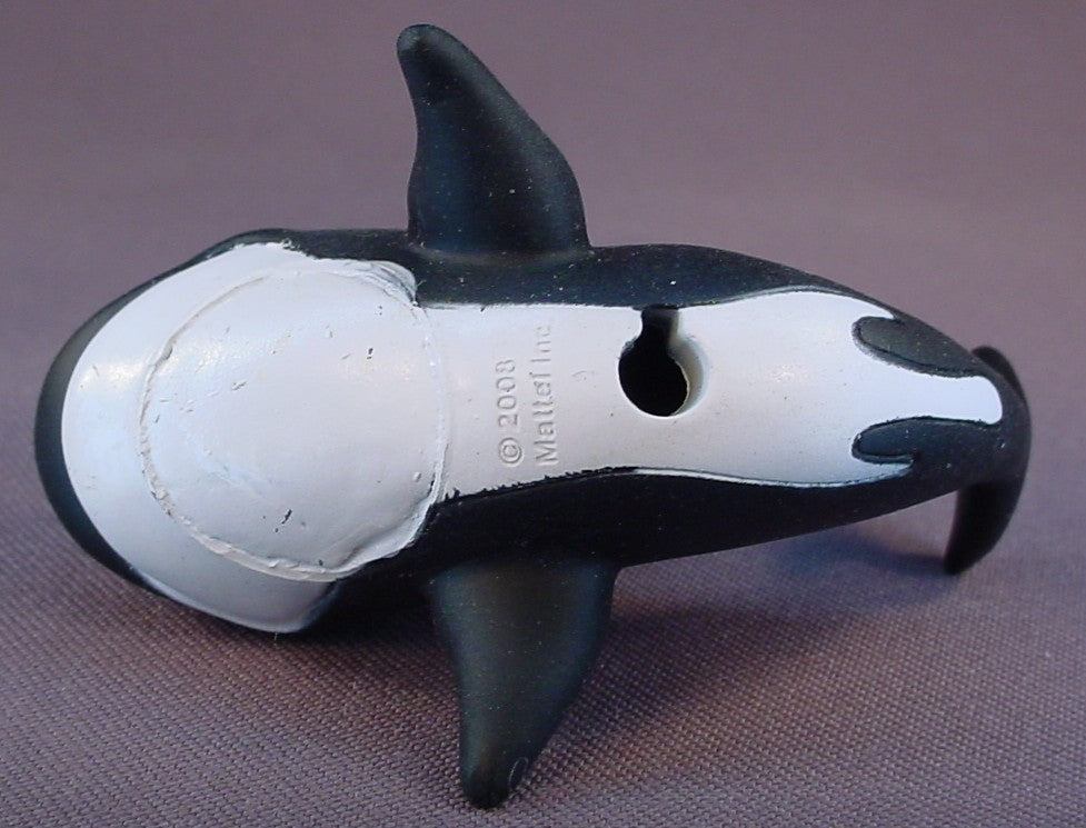 Barbie I Can Be A SeaWorld Trainer Baby Orca Whale, Vinyl Figure Toy, 3 1/4 Inches Long, 2008 Mattel