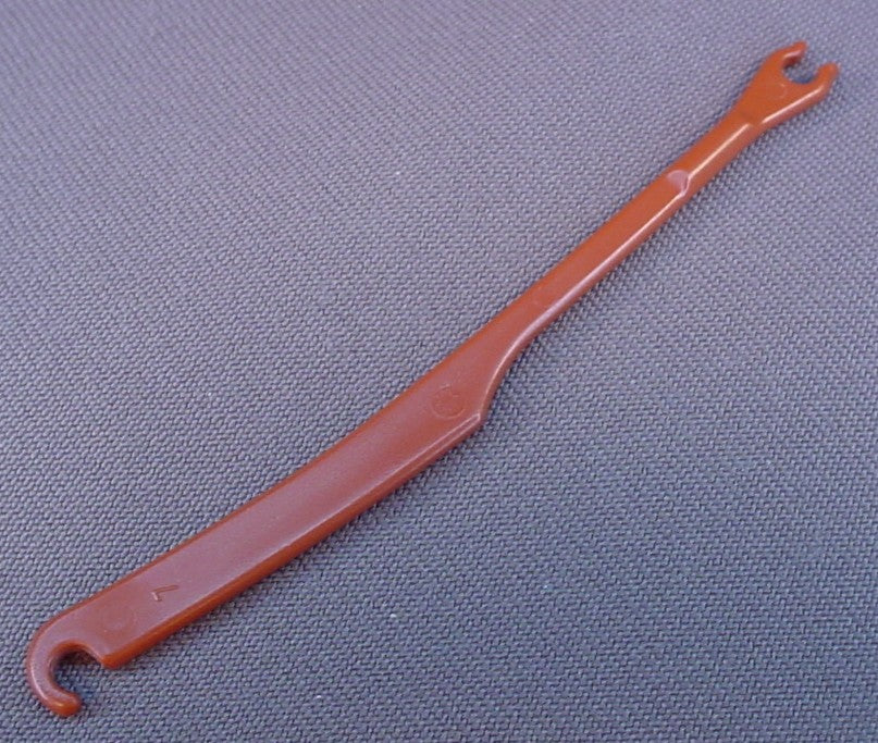 Playmobil Reddish Brown Horse Harness Side Trace With Hooks On Both Ends, 3245 3729 3735 3784 3785