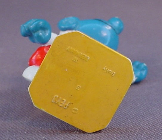 Smurf Smurferman Super Hero PVC Figure On A Yellow Base, #20119, 1980 Peyo Bully, West Germany, Smurfs, Vintage, Figurine