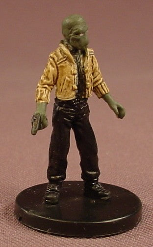 Star Wars Miniatures Duros Scoundrel Figure With The Card, 43/60, Legacy Of The Force Series