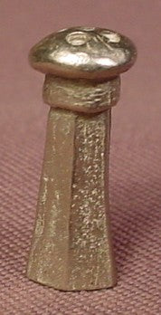 Monopoly Grilling-Opoly Metal Salt Shaker Game Token