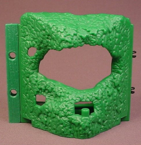 Fisher Price Imaginext Green Plant Covered Triangular Shaped Wall