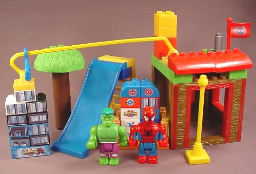 Mega Bloks Spider-Man & Friends Tree House Headquarters 50 Piece Set