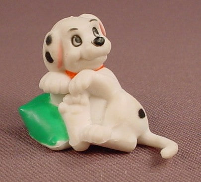 Disney 101 Dalmatians Puppy On A Green Pillow PVC Figure