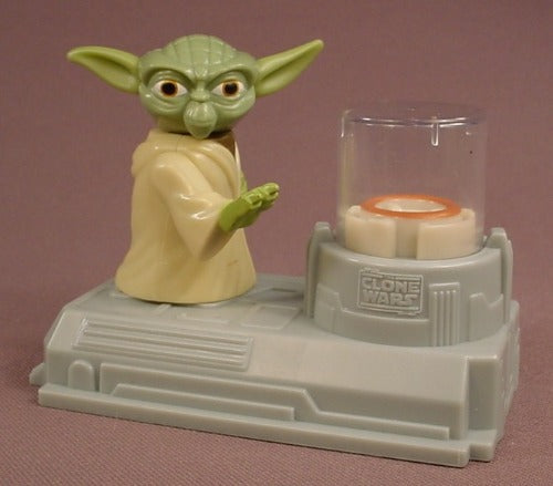 Star Wars Yoda's Levitator Toy