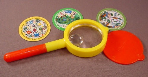 I Spy Child's Magnifying Glass With A Sliding Cover