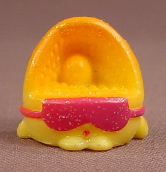 Shopkins Season 4 Kitty Catbed, S4, 4-077, Ultra Rare, Shimmy Finish