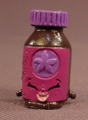 Shopkins Season 6 Vicki Vanilla