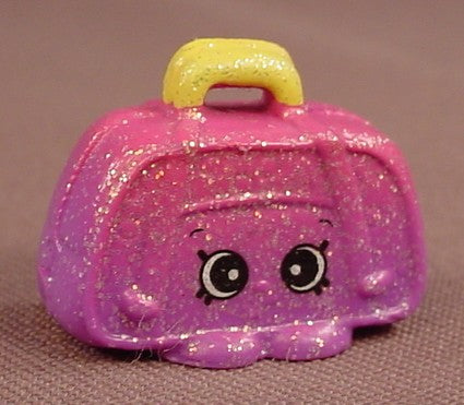 Shopkins Olive Overnight Bag