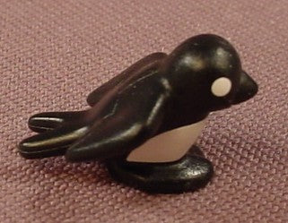 Playmobil Black & White Small Swallow Bird