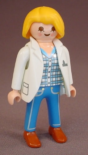 Playmobil Adult Female Veterinarian Figure – Ron's Rescued Treasures