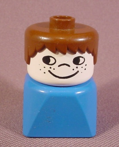 Lego Duplo 829 Tall Bust Blue Figure, White Face With Cheek Freckle
