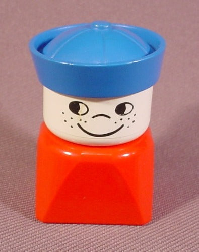 Lego Duplo 829 Tall Bust Red Figure, White Face With Cheek Freckles