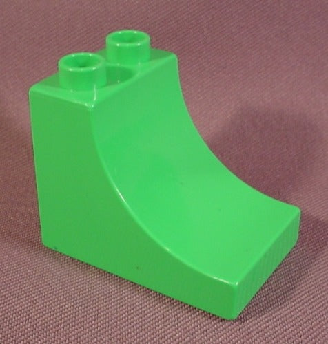 Lego Duplo 2301 Bright Green 2X3X2 Brick With Inside Curve, Thomas