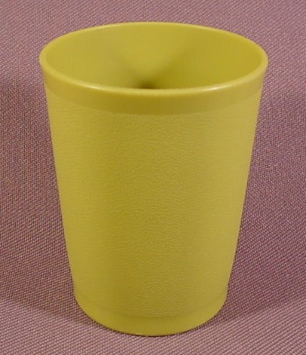 6 Tupperware Tumblers / Cups Yellow 