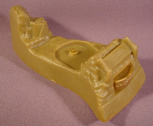 Burger King 2001 Lord Of The Rings Base For Pippin Figure
