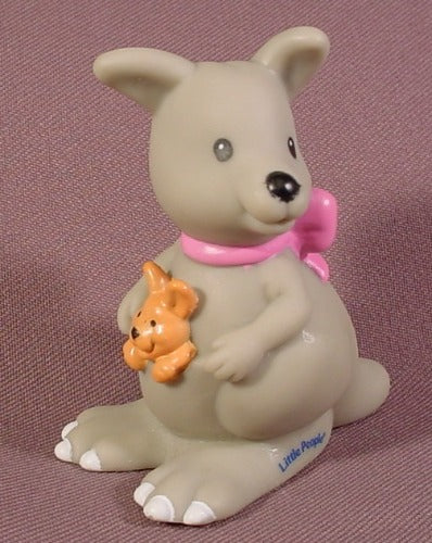 Fisher Price Little People 2001 Mother Kangaroo With Baby Joey