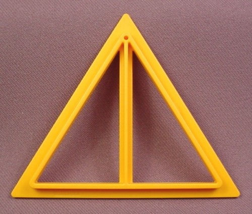 Playmobil Yellow Gold Triangular Window, 3 1/2 Inches Tall