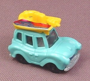 Kinder Surprise 1997 Blue Car with Beach Gear on Roof, K97N83