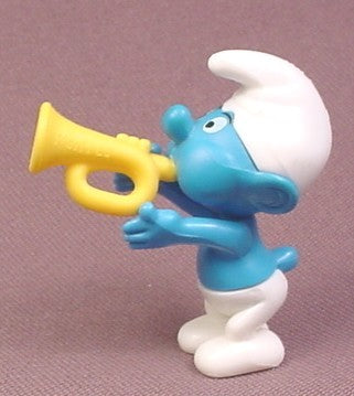 Kinder Surprise 1997 Smurf with Trumpet, K97N63