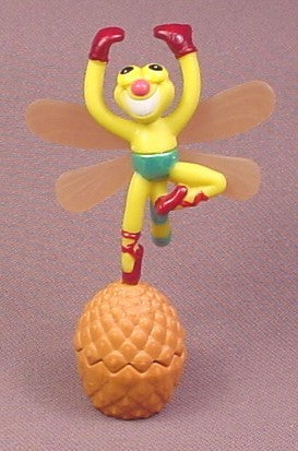 Kinder Surprise 1999 Bee on Pine Cone, K99N37