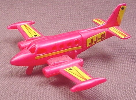 Kinder best sale surprise planes