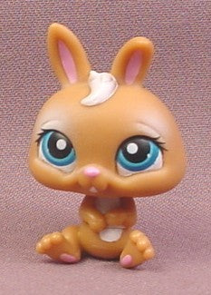Littlest Pet Shop #220 Brown Baby Bunny Rabbit with Blue Green Eyes
