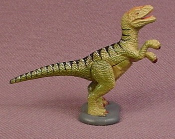 Micro Machines 1998 Deinonychus Dinosaur, 1 1/2 Inches Tall, Galoob