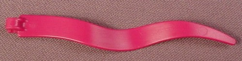 Playmobil Magenta  Narrow Long Wavy Pennant Flag With 1 Clip, 4177