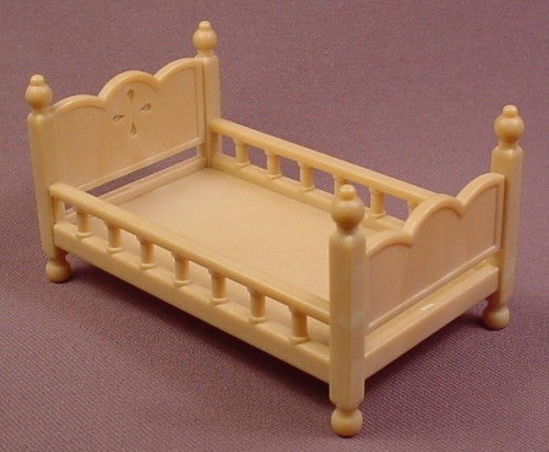 Calico Critters Light Brown Single Bed, Can Be Stacked To Form A Bu