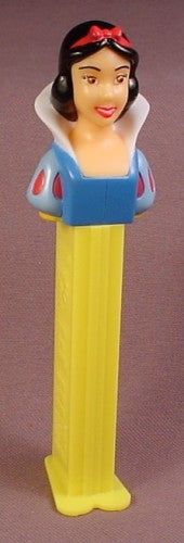 Pez Disney Snow White, Yellow Stem, Pez Candy Dispenser, 59