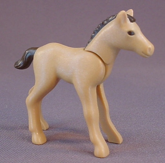 Playmobil New Style Tan Baby Horse Or Foal Animal Figure With A Brown Mane & Tail, The Head Moves