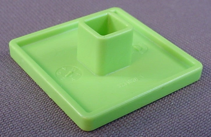 Playmobil Light Or Linden Green Square Table Top With A Square Opening In The Bottom, 4404 4875 5265 5269 5636