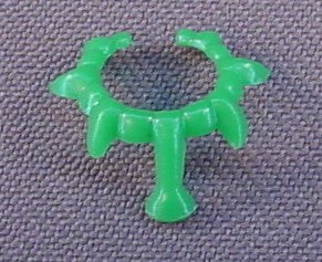 Playmobil Green Necklace Or Neck Decoration With 6 Short & 1 Long Points