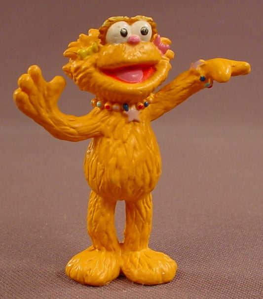 Sesame Street Workshop Zoey With Her Hand Raised PVC Figure, 2008, 2 5/8 Inches Tall, Sesame St