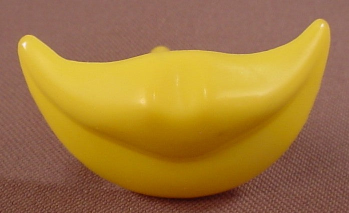 Mr Potato Head Yellow Mouth With Big Lips, #23210 – Ron's Rescued Treasures