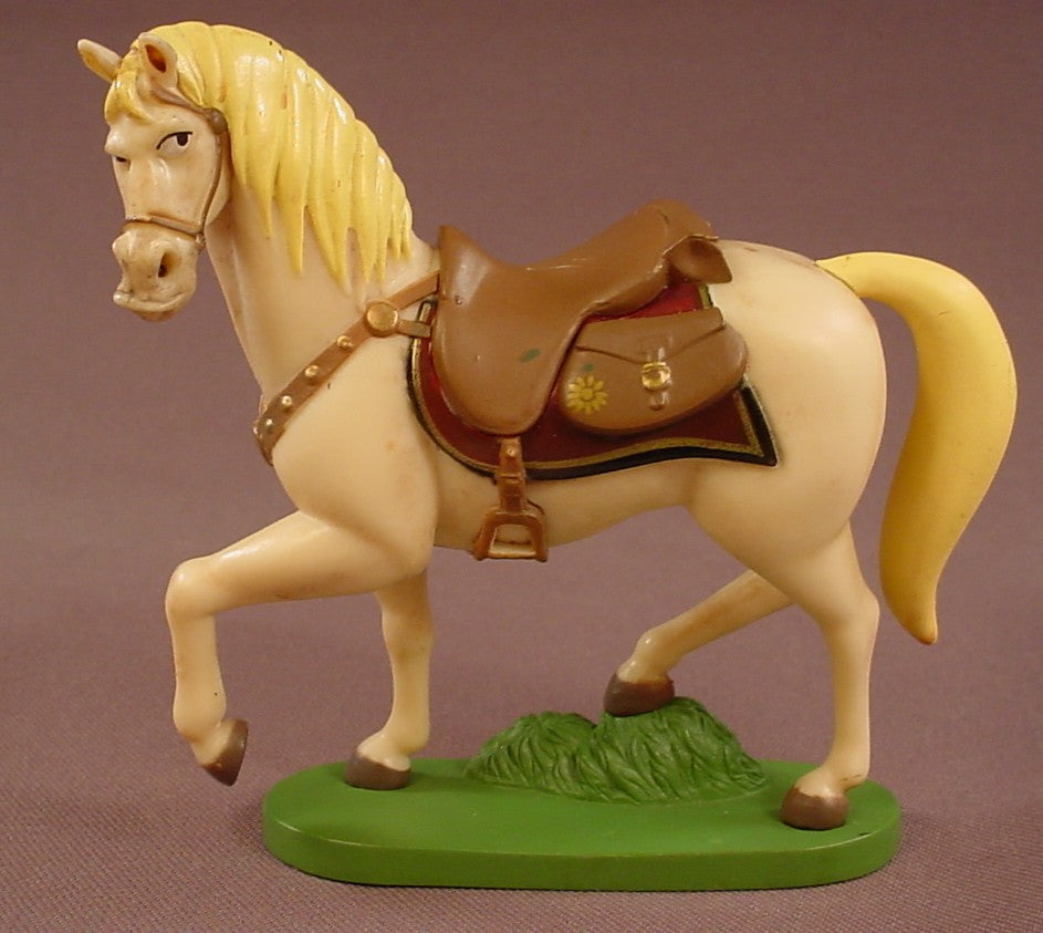Disney Tangled Movie Maximus Max Horse PVC Figure On A Grass Base, 3 3/4 Inches Tall, 4 Inches Long, Figurine